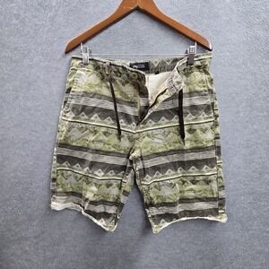 LRG‎ Men Shorts 32 Green Cargo Striped 6" Inseam Logo Outdoor Hybrid